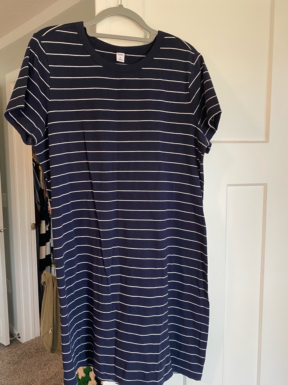Old Navy Women’s Striped Navy and White T-Shirt Dress Size XL